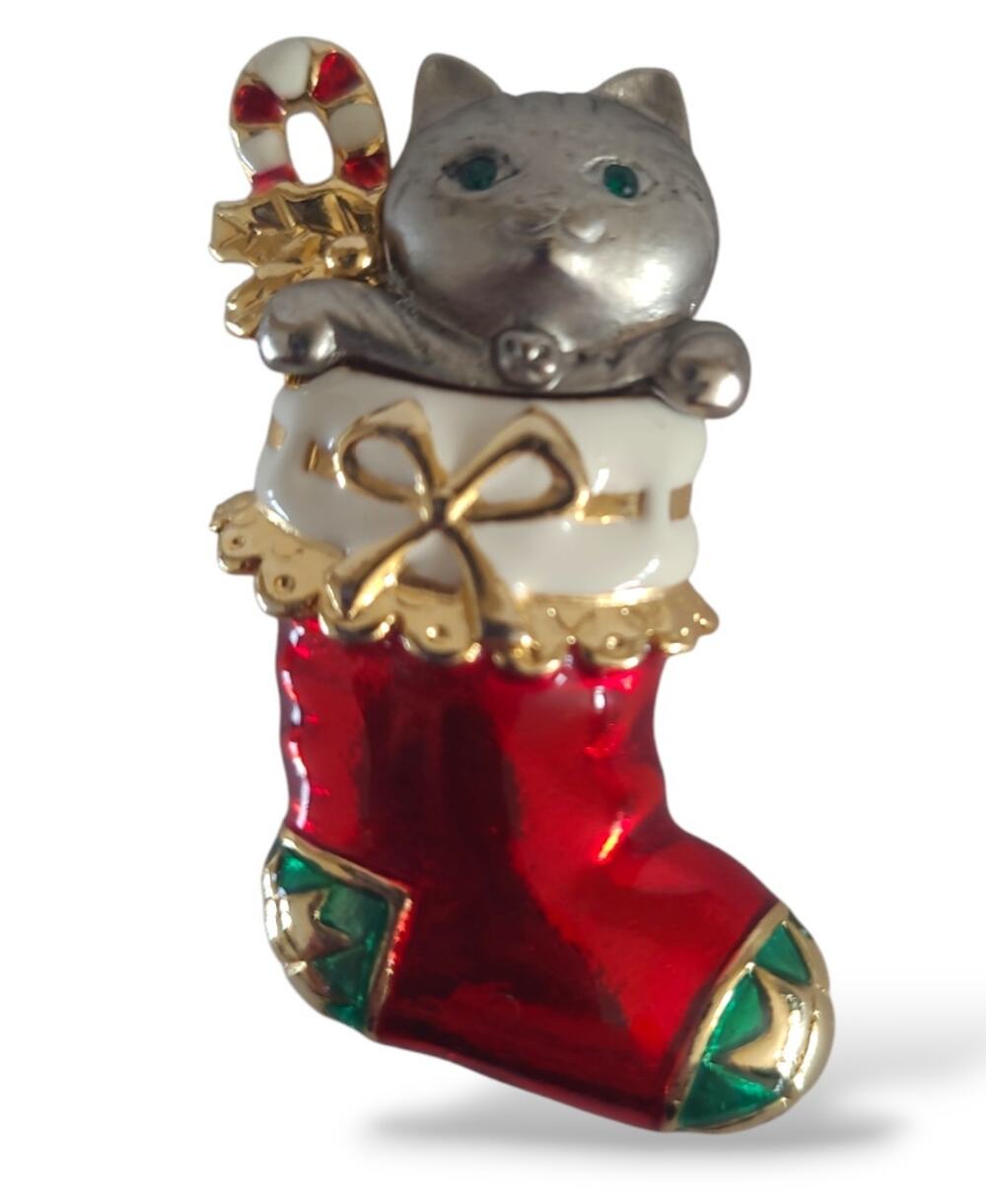 Vintage Danecraft Christmas Kitten Cat in Enameled Stocking Jewelry Brooch Pin
